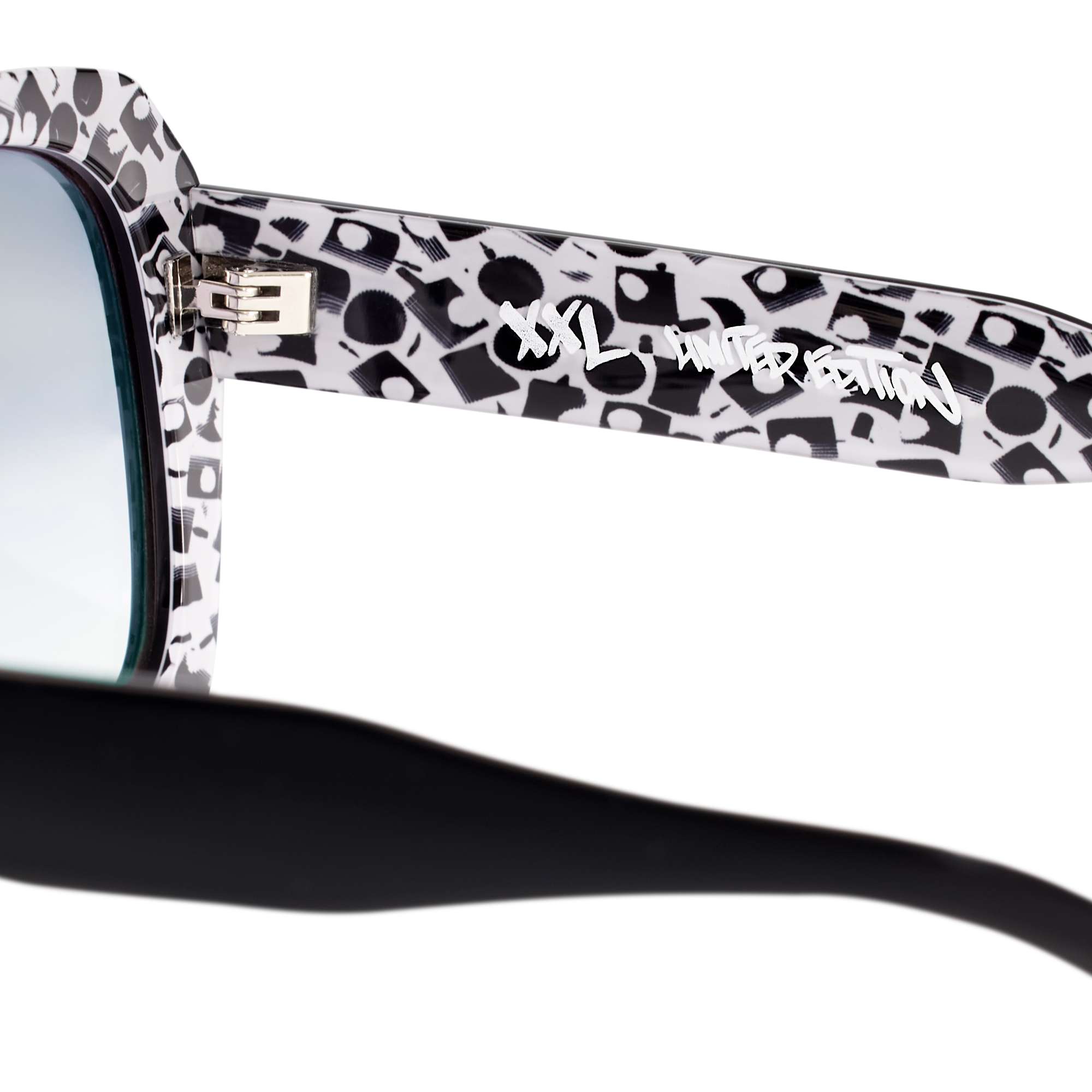 Vintage Frames x Stash Trilogy: XXL Limited Edition