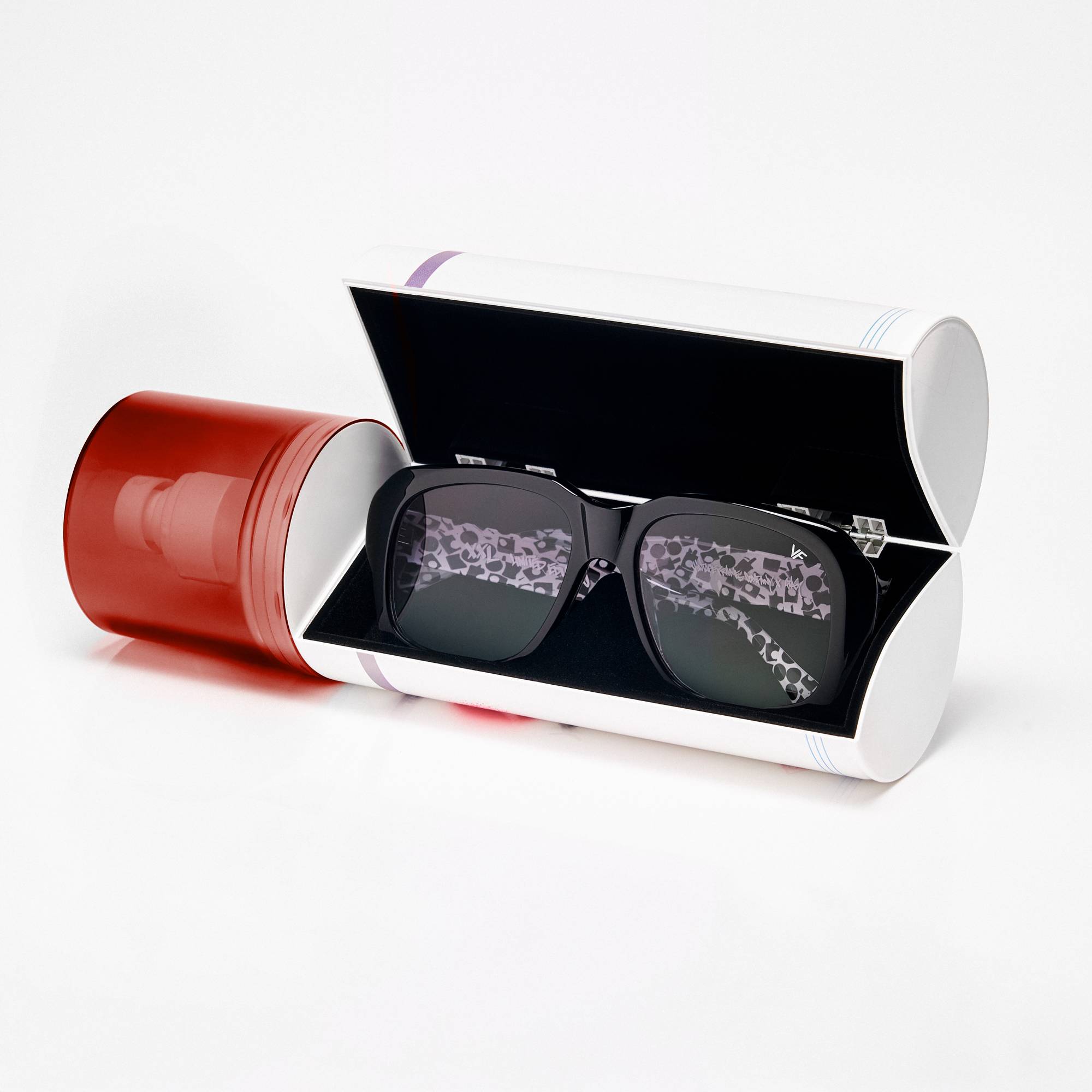 Vintage Frames x Stash Trilogy: XXL Limited Edition