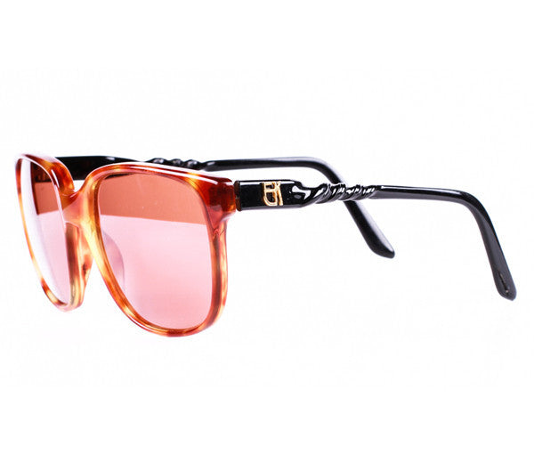 Emmanuelle Khanh 4545 10