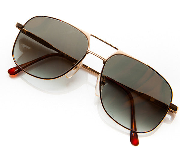 Snatch (Flash Gold Dark Brown Gradient) Thumbnail