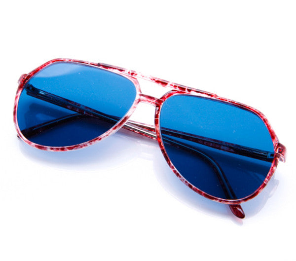 Blow (Blue Flat Lens) Thumbnail