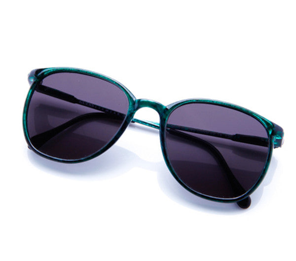 Heidi (Black) Thumbnail