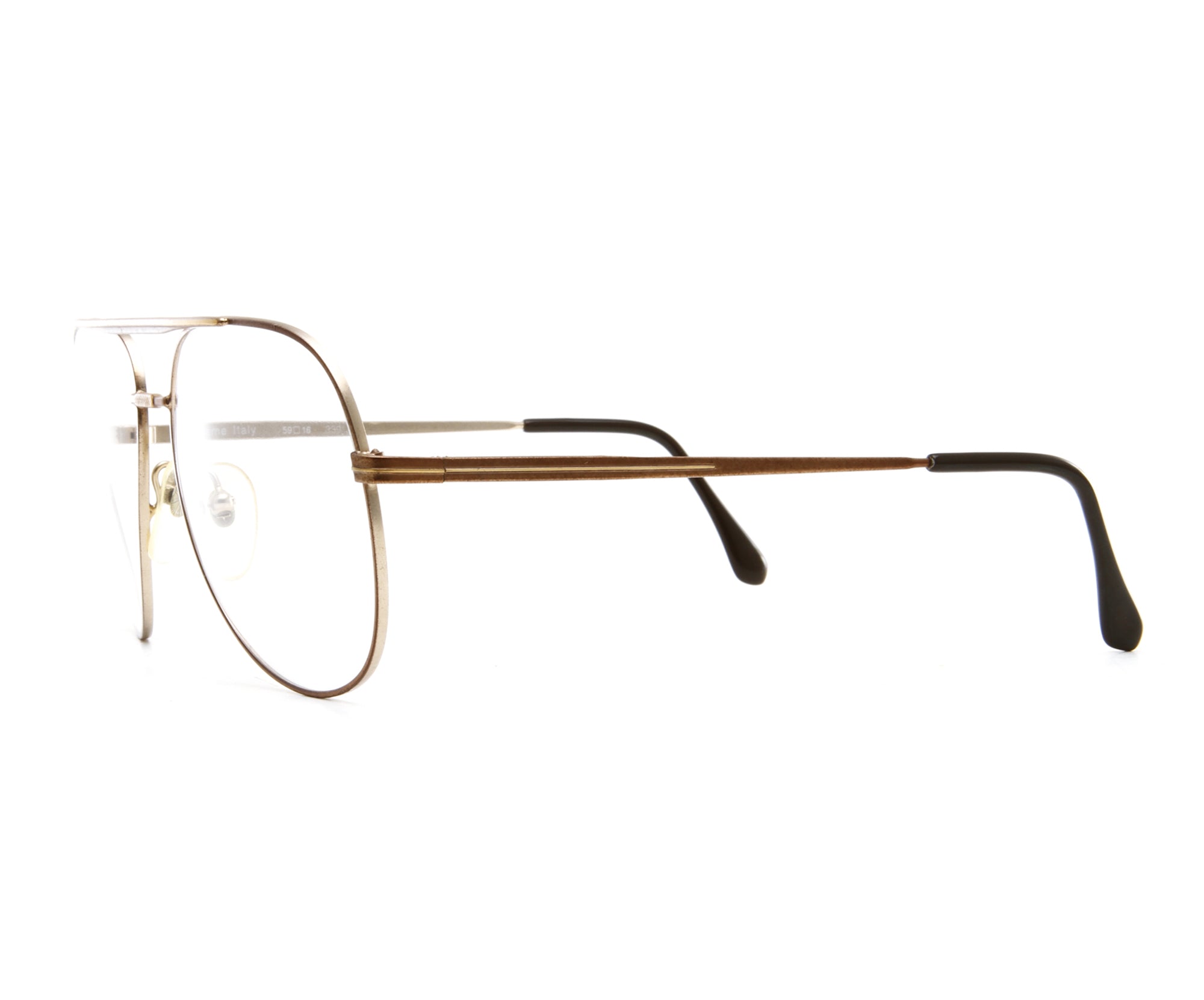 Vintage Hilton 111 339 Side