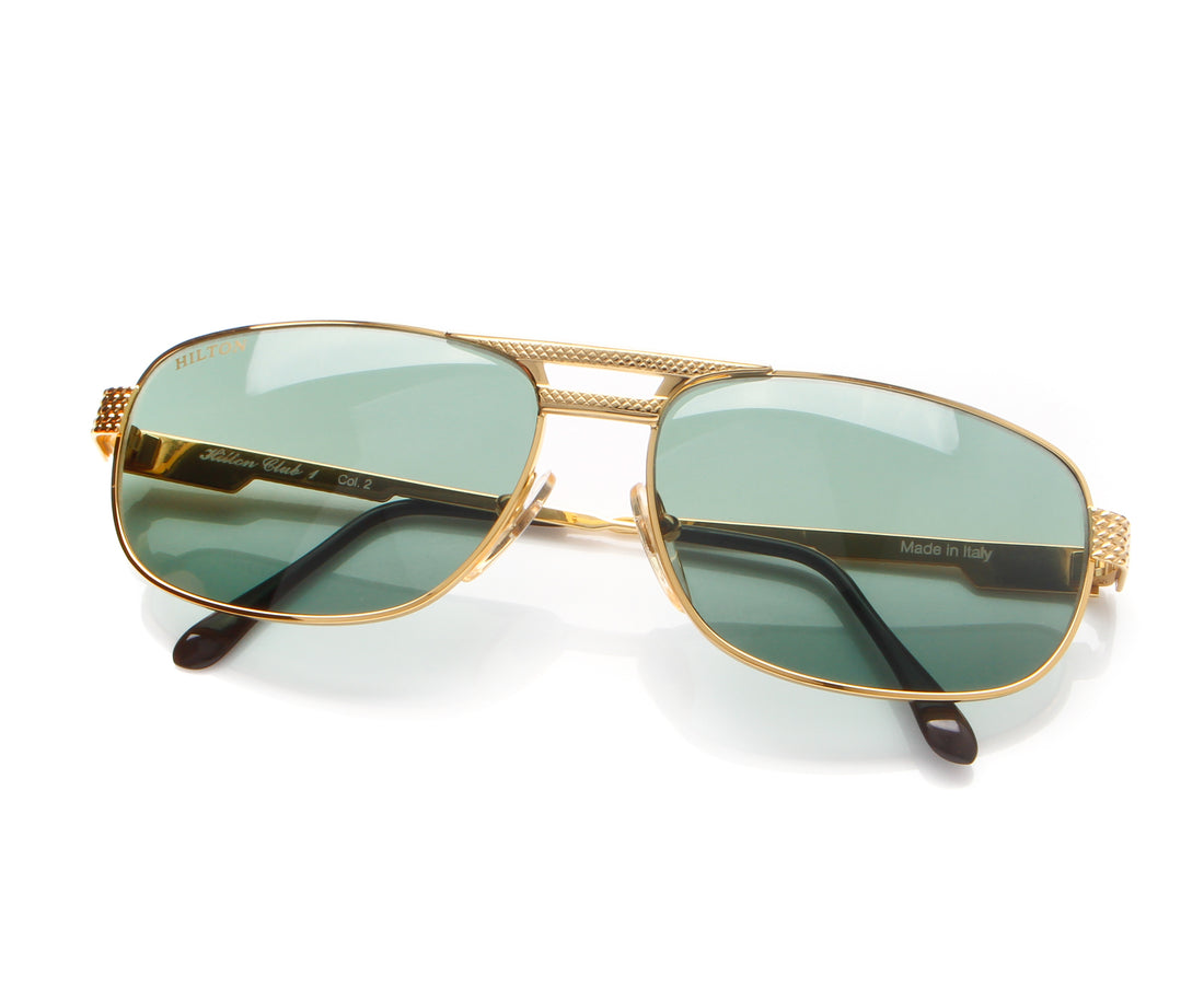 Vintage Hilton Club 1 2 Thumb