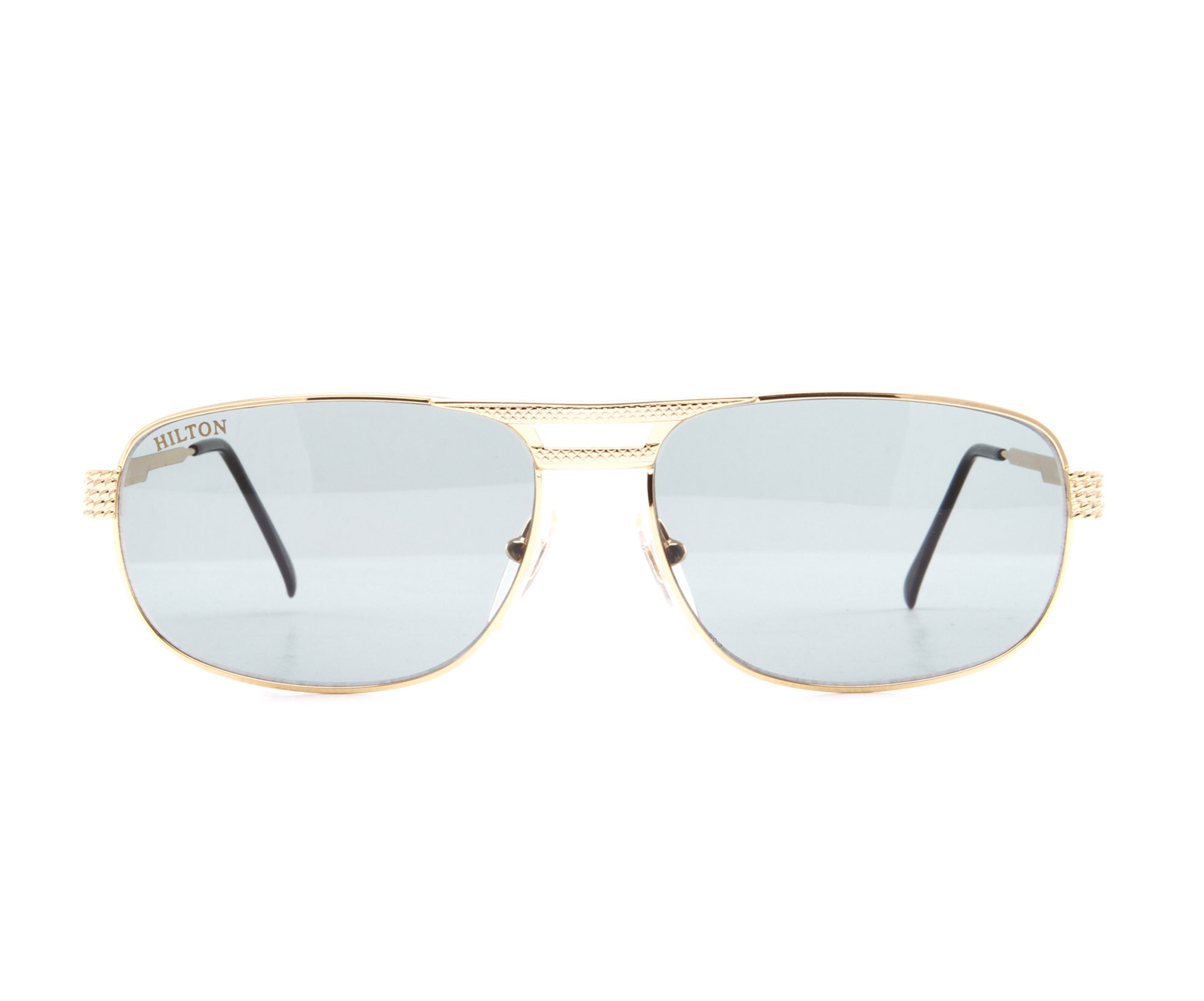 Vintage Hilton Club 1 2