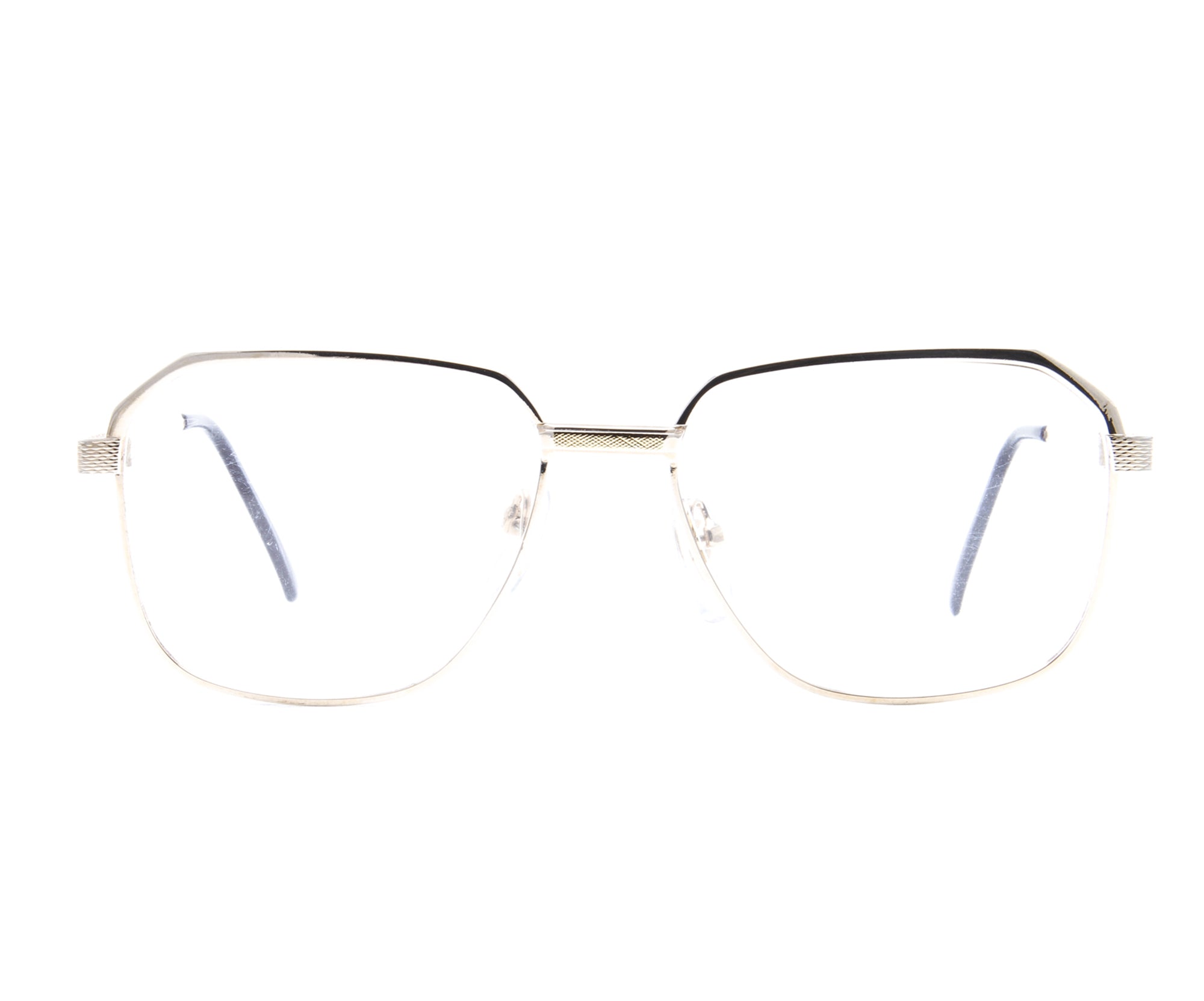 Vintage Hilton Exclusive 6 2 20KT GP Front