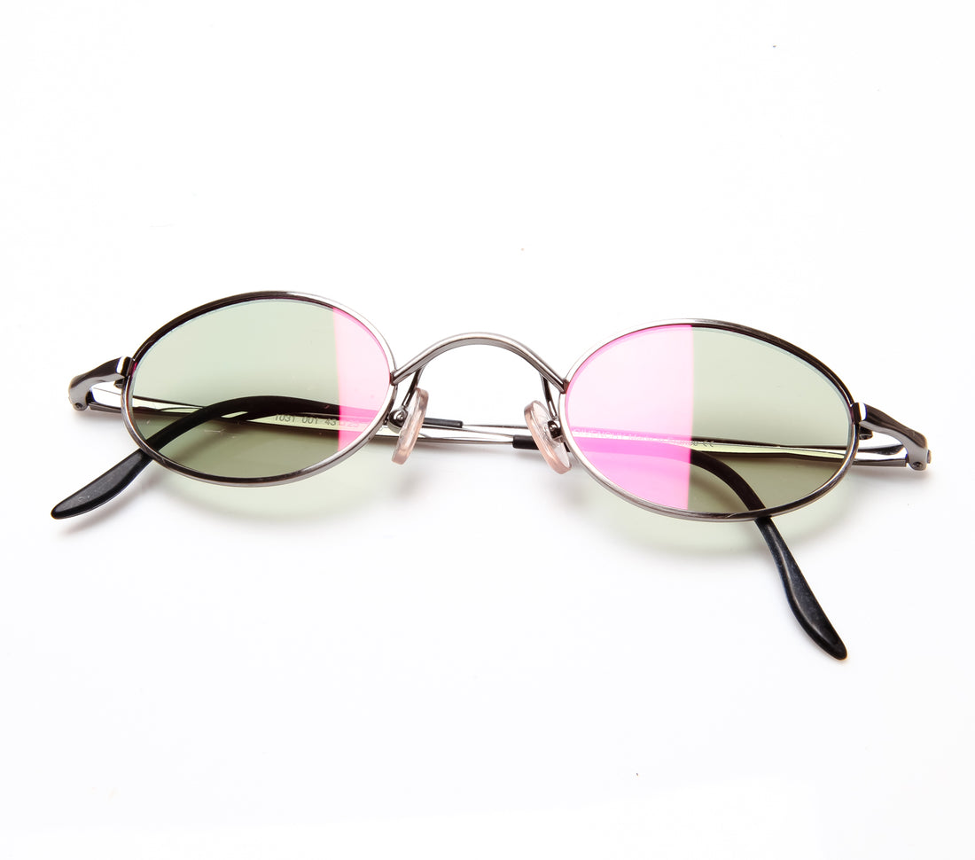 Givenchy 1031 001 (Red Smoke Multi)