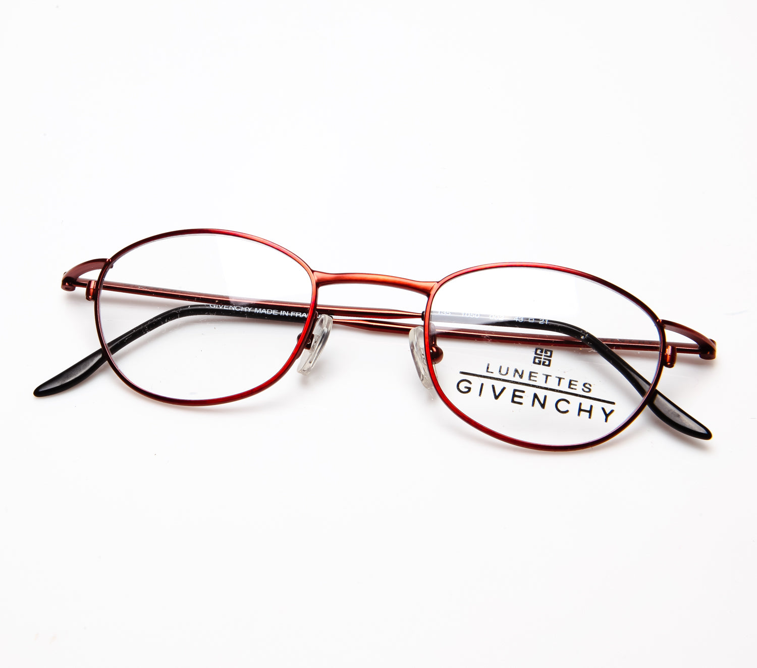 Givenchy 1050 2