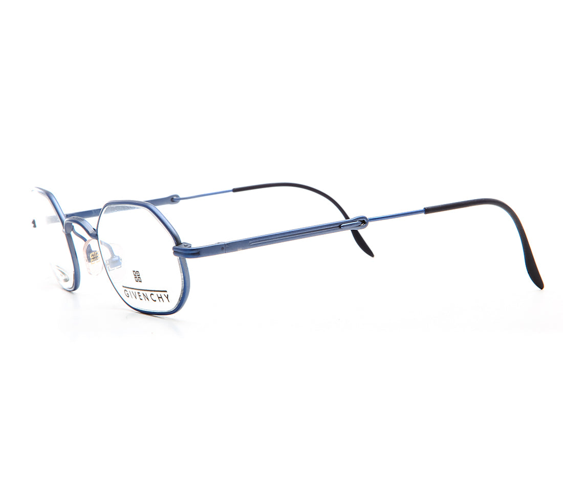Givenchy 331 4
