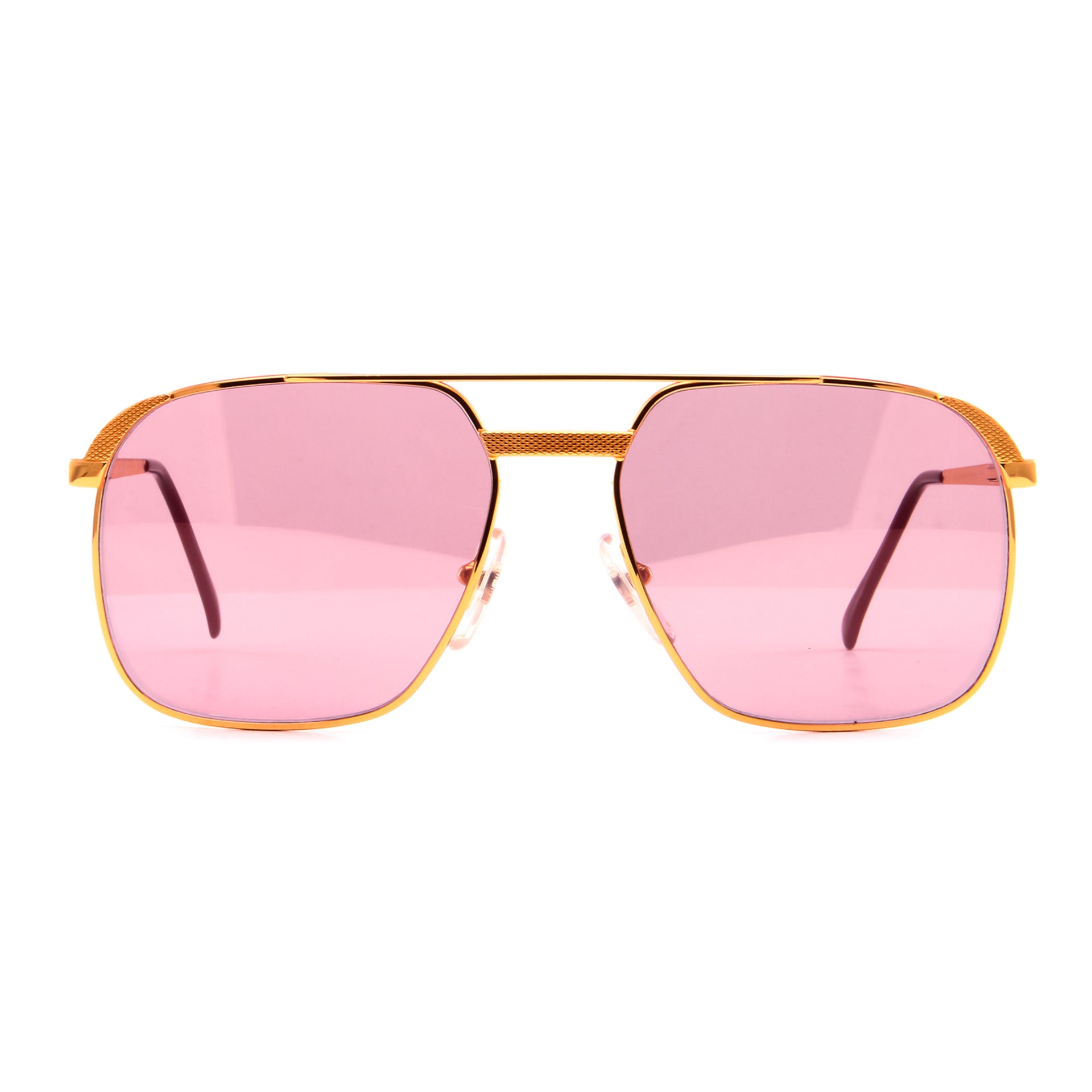 Vintage Hilton Class 10 995 (Purple Solid) Front