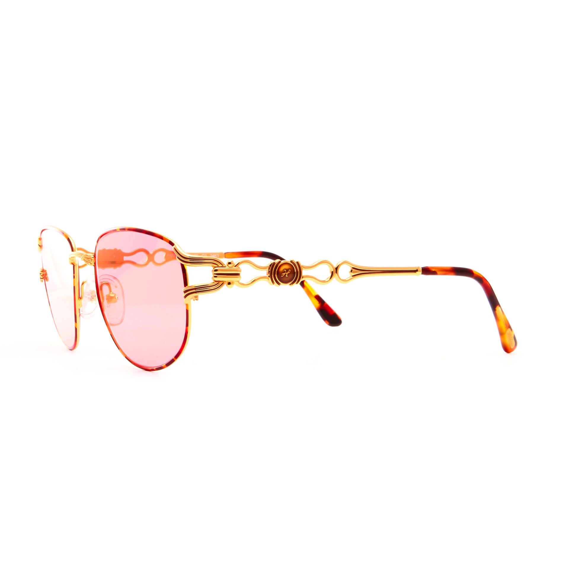 Vintage Hilton Parklane 102 C2 (Candy Red) Side