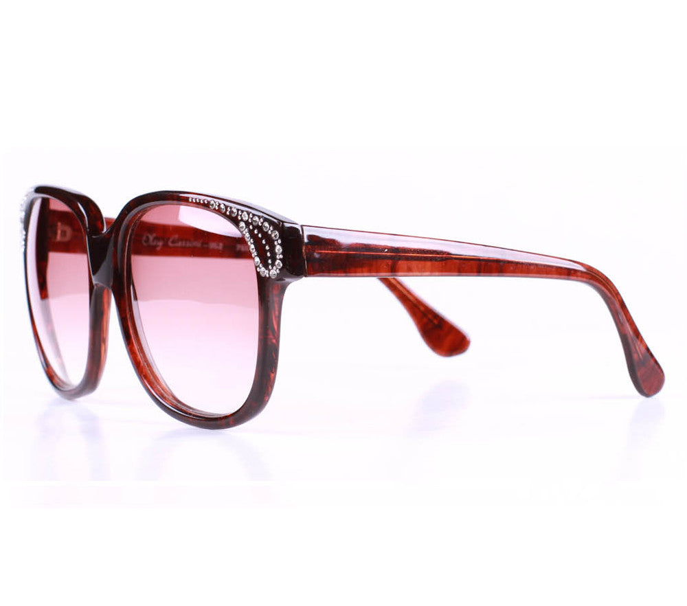 Oleg Cassini 952 765 Side