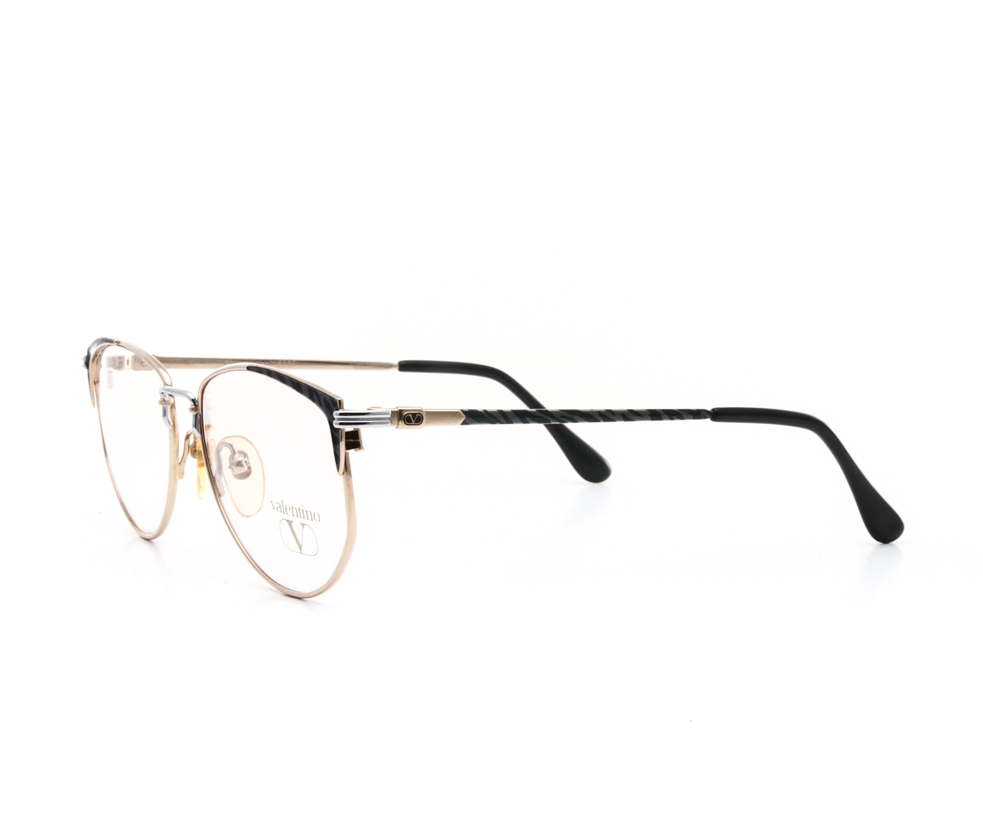 Valentino 5225 F-TITAN Side