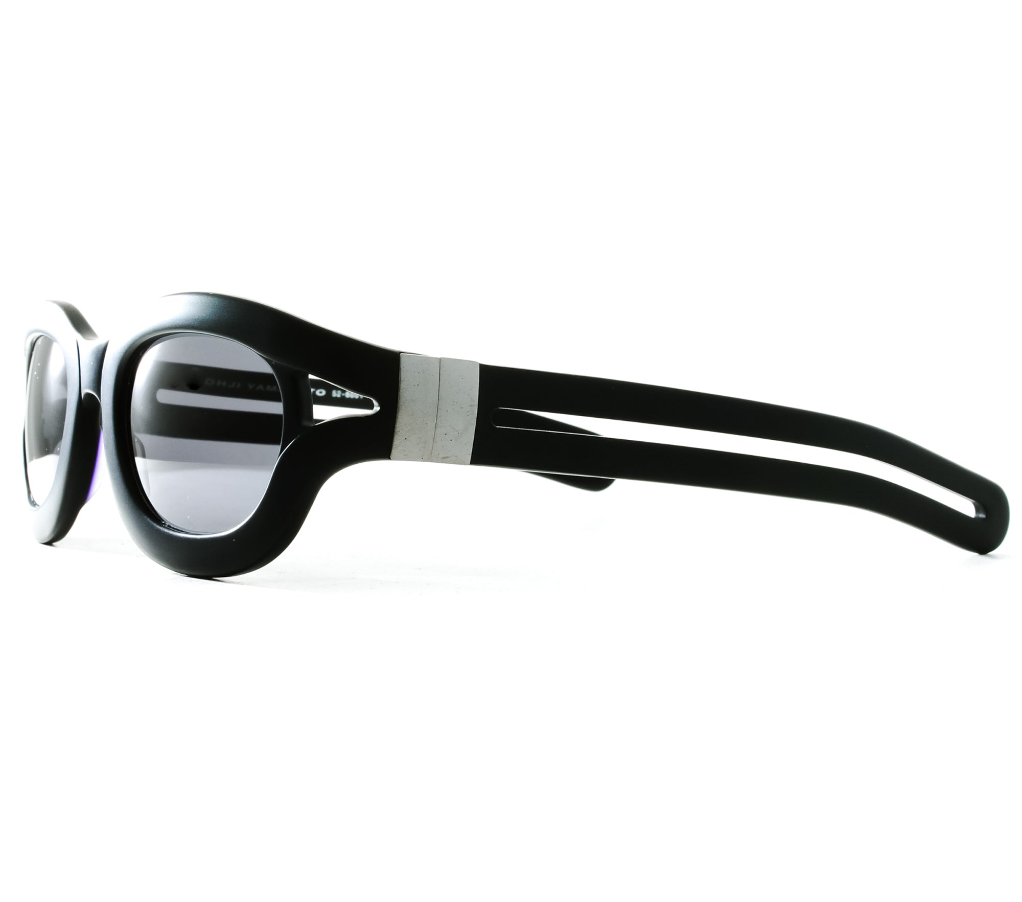 Yohji Yamamoto 52 6001 Side