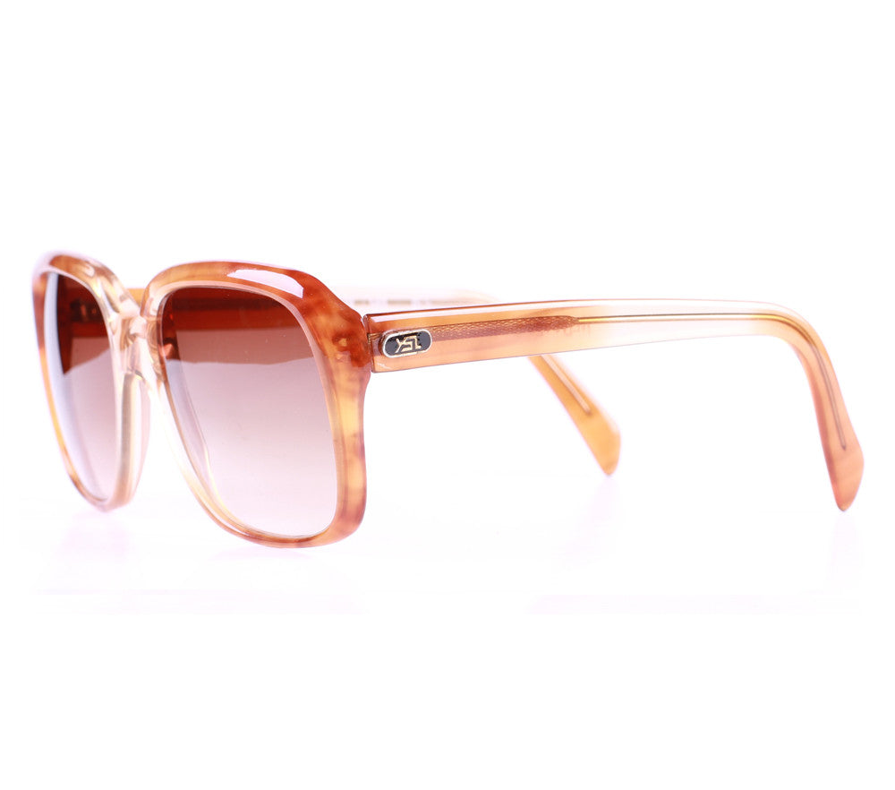 Yves Saint Laurent 267 06 Side