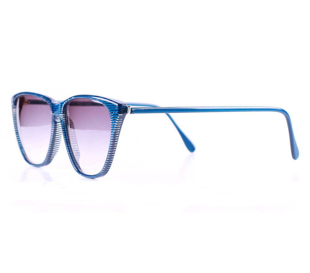 Yves Saint Laurent 402 16 Side