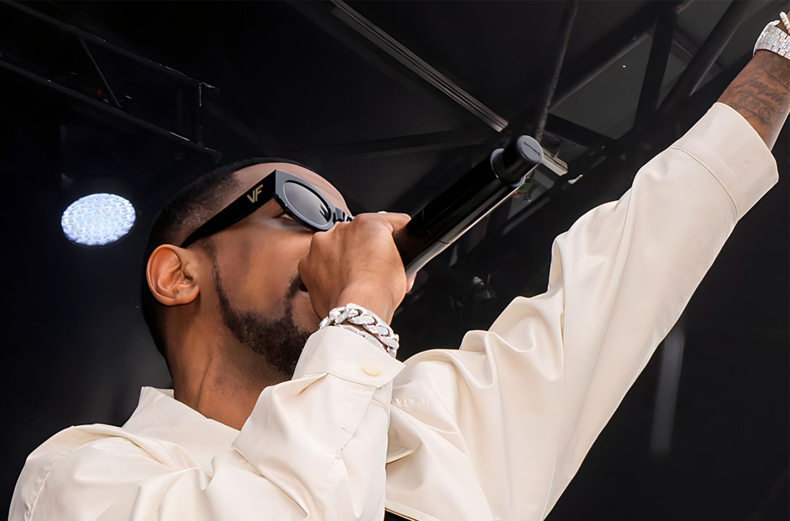 Is Fabolous hip-hop's Mick Jagger? – Vintage Frames Company