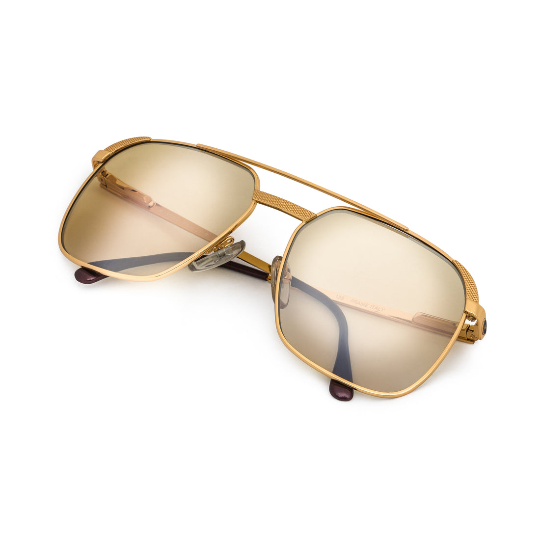 Vintage Hilton Class 10 995 (Amber) Thumbnail