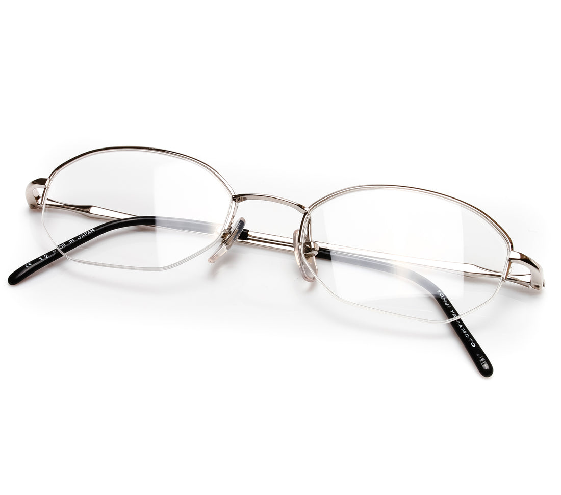 Yohji Yamamoto 51 0002 col12 Thumbnail