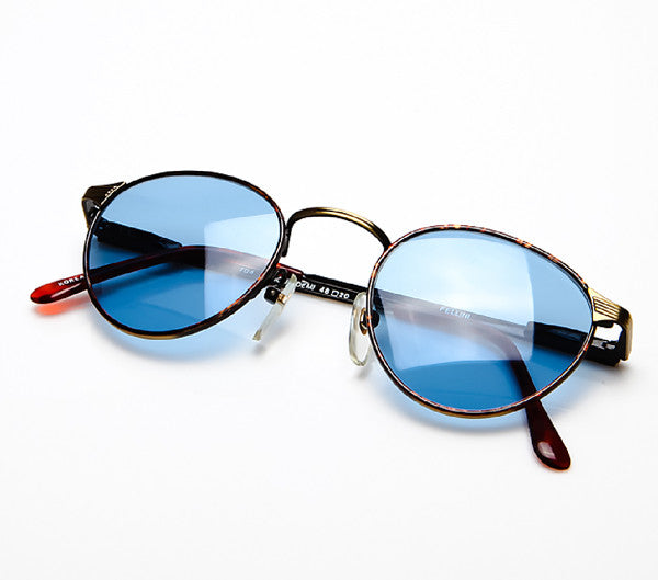 Elle (Blue) Thumbnail