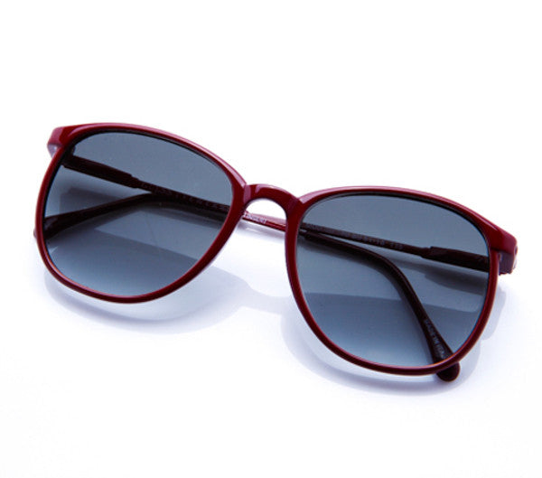 Heidi (Dark Blue Gradient) Thumbnail