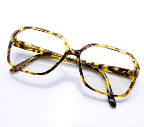 Hepburn (Flash Gold Flat Lens) Thumbnail