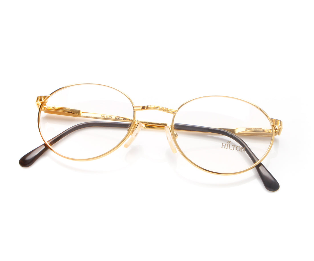 Vintage Hilton 633 02 Thumb