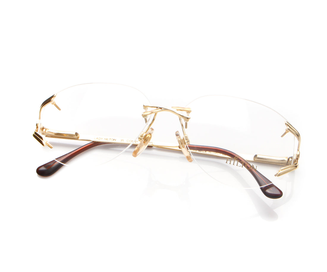 Vintage Lady Hilton 35 01 22 KGP Thumb