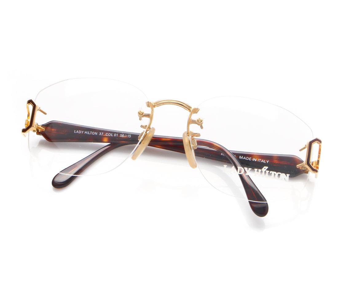 Vintage Lady Hilton 37 01 Thumb