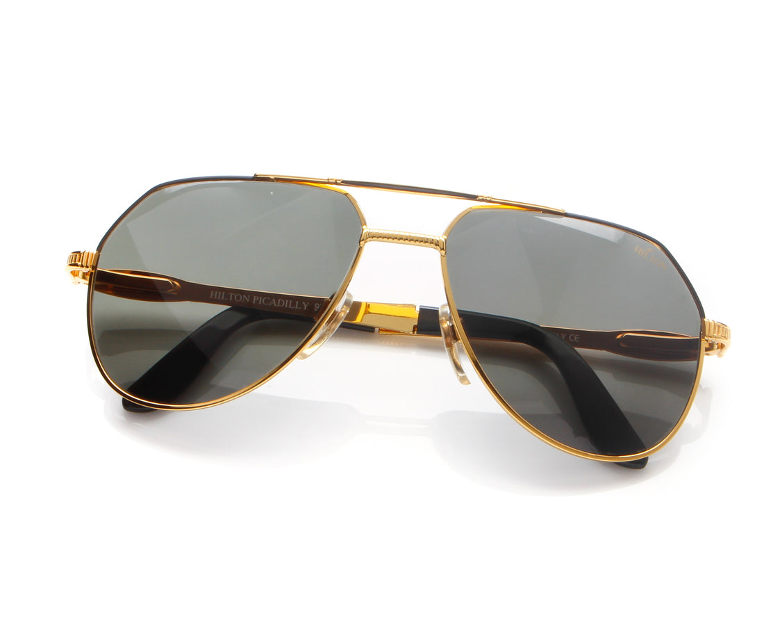 Vintage Hilton Picadilly 973 C1 (Black Solid) Thumbnail