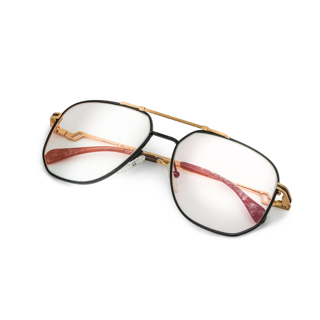 Vintage Hilton Exclusive 16 3 Thumbnail